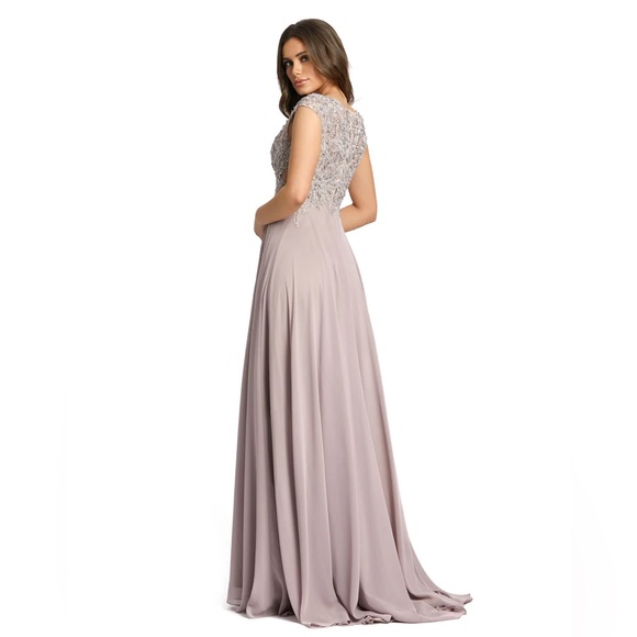 NWT MAC DUGGAL APPLIQUED CAP SLEEVE BODICE FLOWY GOWN 20264 SIZE 8 - Picture 2 of 4